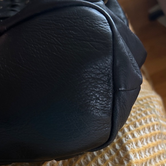 Frye black leather backpack crossbody - Picture 5 of 12